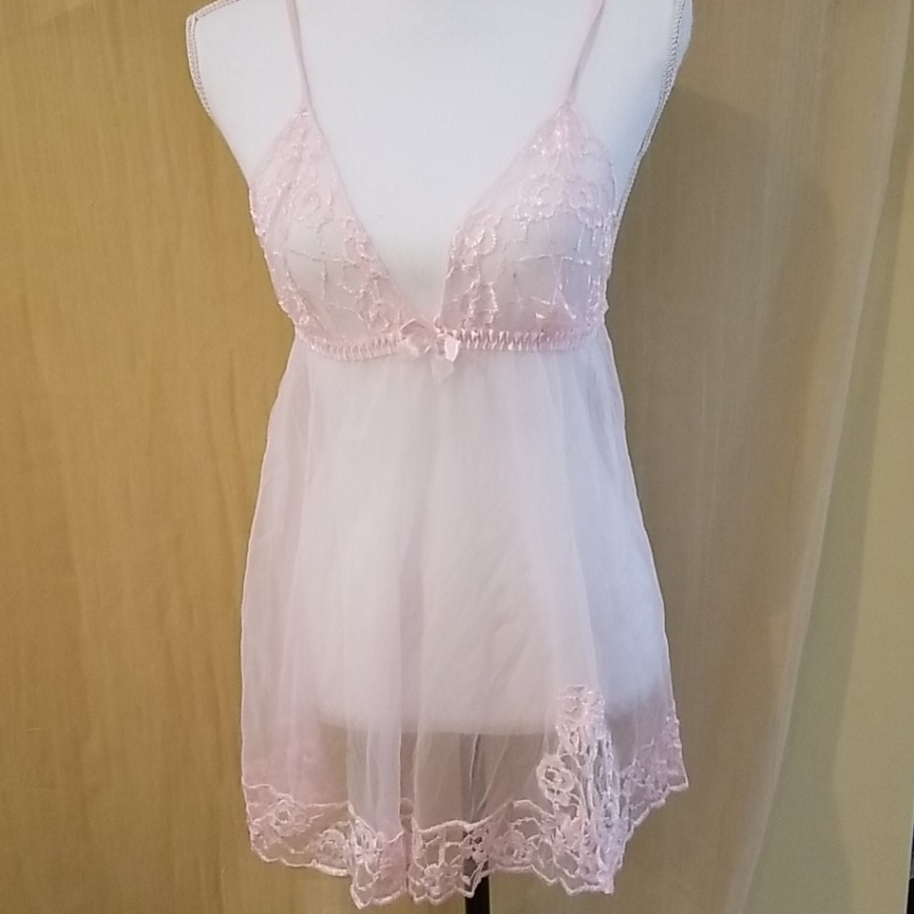 Small  Pink baby doll gown set Frederick's…